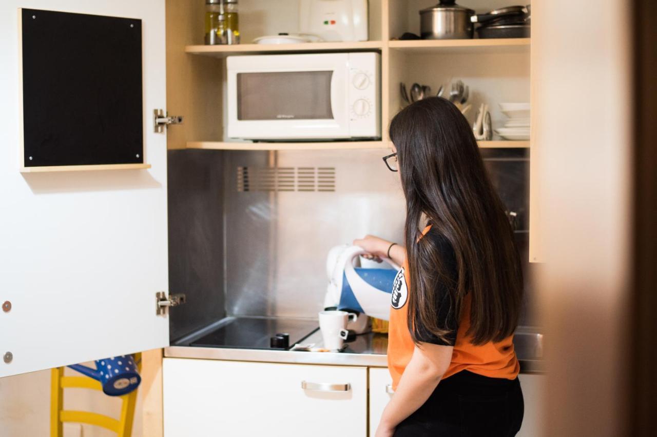 Tuguest Plaza De Gracia Apartman Granada Kültér fotó
