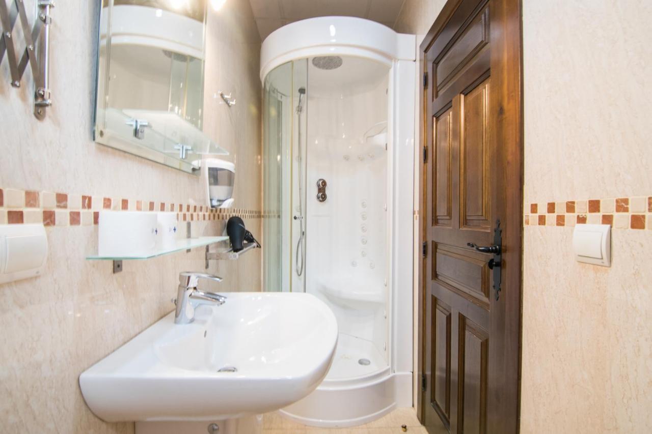 Tuguest Plaza De Gracia Apartman Granada Kültér fotó